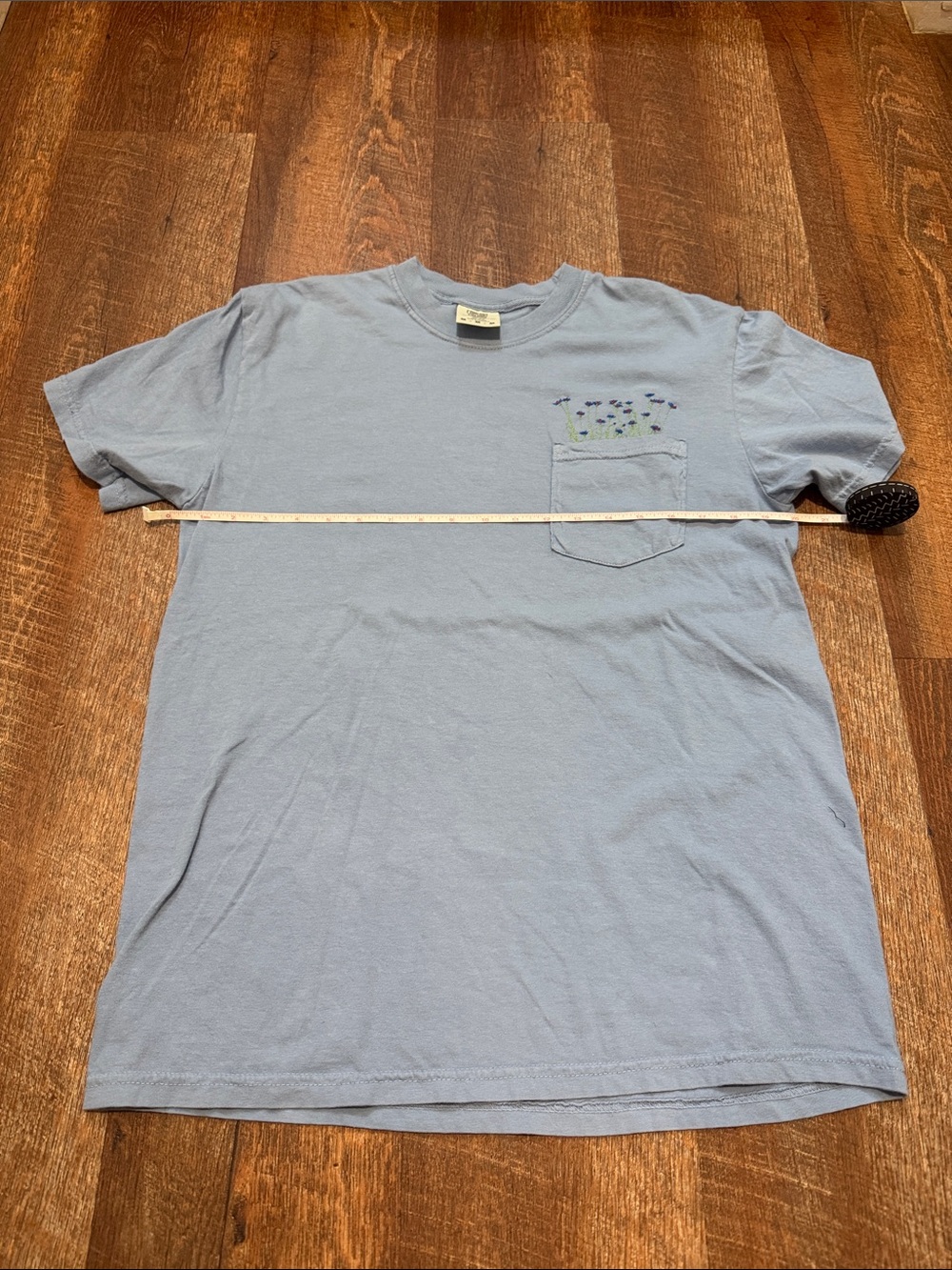 Embroidered pocket tee - Picture 4 of 6